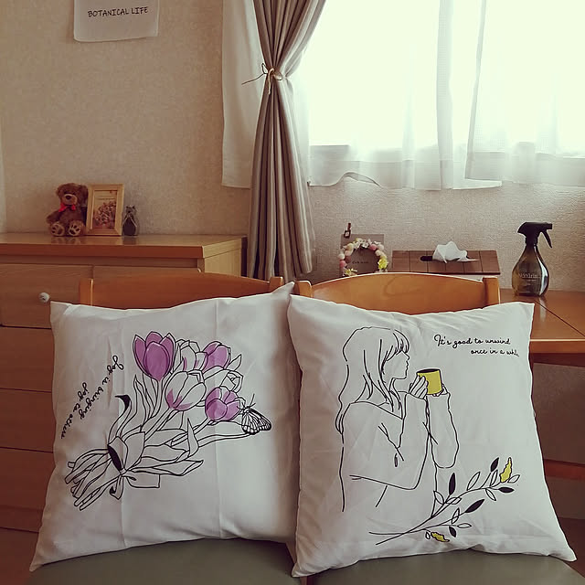 Bedroom,ナチュラルインテリアを目指して♡,建売り住宅,建売りを自分好みに!,韓国インテリアも好き,長女部屋,ダイソー♡,クッションカバー tomomiの部屋