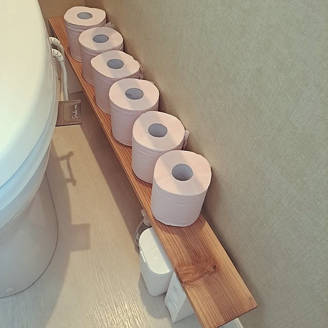 Bathroom,10分でできる,DIY,100均アイテム,簡単リメイク,簡単DIY,DIY好き,100均DIY,100均リメイク,セリア,seria,ダイソー,Daiso,トイレ収納,トイレットペーパーの収納,簡単棚,発泡スチロールブロック sakura_3の部屋