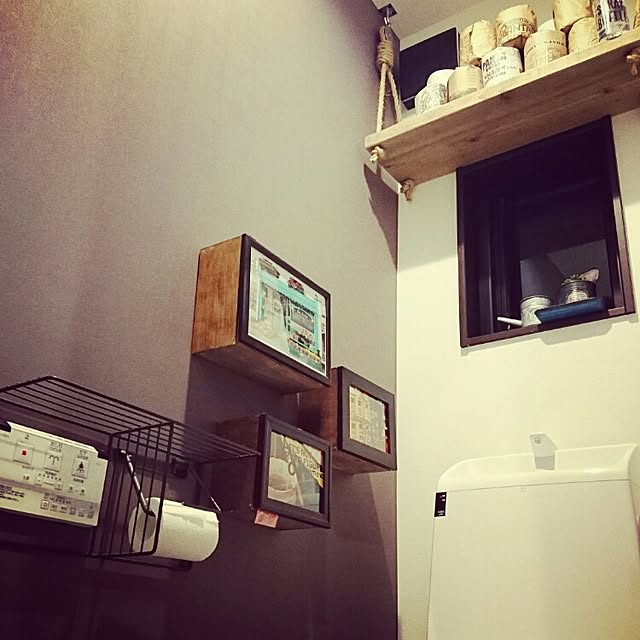 Bathroom,トイレ,塩系インテリアの会,アンティーク,足場板,ハンドメイド,DIY,男前,NO GREEN NO LIFE,植物,グリーン,green,多肉植物,ダイソー,吊り棚,ロープ,消しゴムはんこ,トイレットペーパーカバー katsuwobushiの部屋