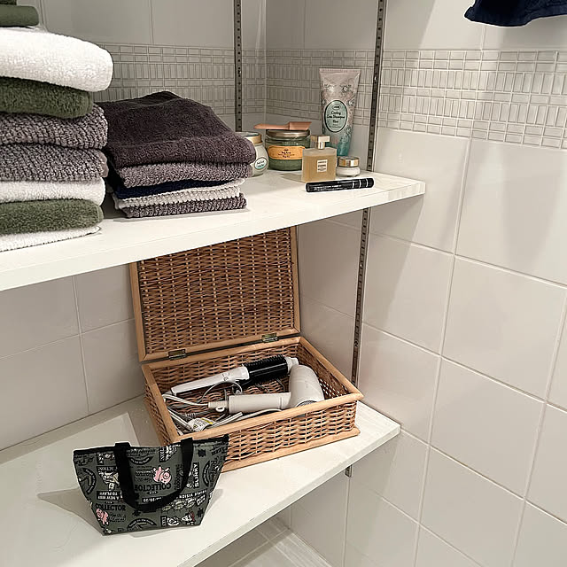 Bathroom,ドライヤー収納,リゾート風,すっきり暮らす,リラックス空間 mu-daysの部屋