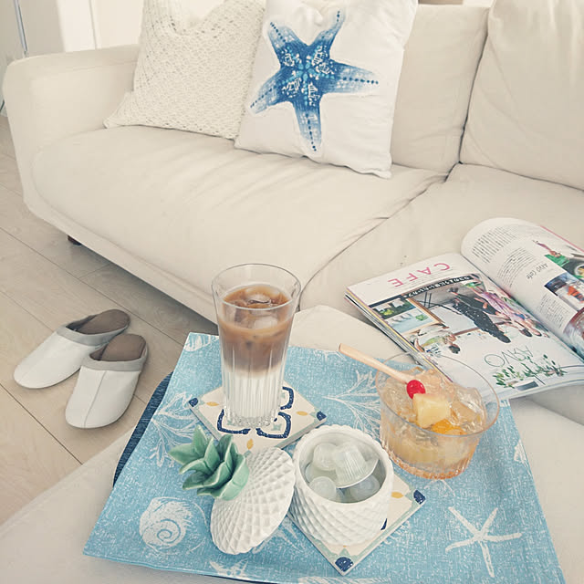 Lounge,夏インテリア,海を感じたい,マリンスタイル,ビーチスタイル,ミックスインテリア,海を感じるインテリア,清潔感目指して,ハワイスタイル,海カフェ風に憧れる,ニトリのクッションカバー,モニター,夏食器,大人のおやつ,ニトリ,食器,ニトリ 2018 食器モニター,H30.6.14 lovehawaiiの部屋