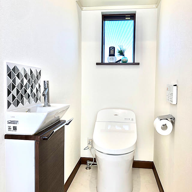 貼るだけ簡単,3Dタイルステッカー,Daiso,10分でできる,TOTOトイレ,Bathroom michiの部屋