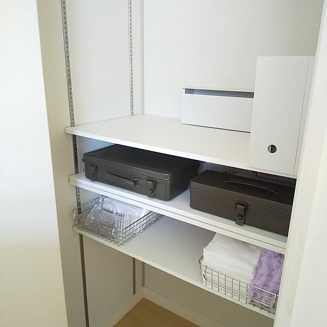 My Shelf,まとめて投稿,収納,ストック収納,掃除道具収納,床面積を広げる,クローゼットの中,クローゼット,無印,東洋スチール,工具箱,工具収納,文具収納,ラッピング用品,電池収納,コード収納 rikkyの部屋
