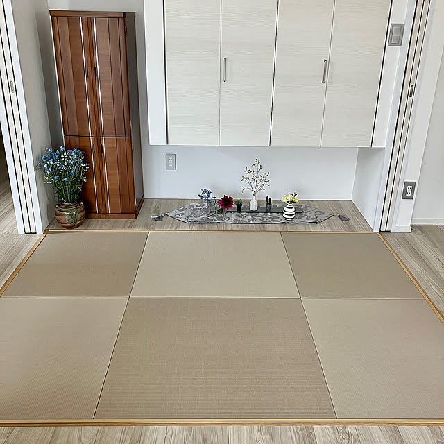 On Walls,テーブルランナーを使いました,お仏壇のある家,3畳の畳コーナー,灰桜色,ダイケン畳,和テイスト,和室,ホワイトインテリア,畳コーナー,シンプルが好き,花のある暮らし,シンプルインテリア mi_yan.の部屋