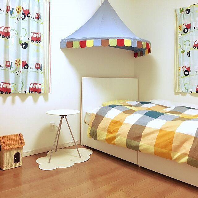 Bedroom,無印良品ラグ,IKEA,ニトリ布団カバー,こども部屋,イギリスファブリックをカーテンに Makikoの部屋