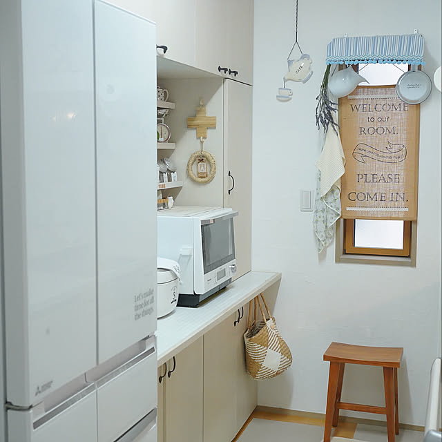 籠好き,ホーロー雑貨,オーニングDIY,オーニング風,クロシオ,無垢材,マホガニー,スツール,ナチュラル雑貨,モニター当選ありがとうございます,雑貨大好き♡,モニター中,モニター当選,ハンドメイド雑貨,セリアの雑貨,ナチュラル,雑貨好き,しっくい壁,Kitchen,ラベンダーグロッソ,ラベンダードライ KNの部屋