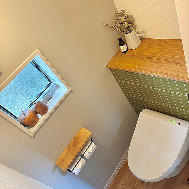 Bathroom,ペーパーホルダー設置DIY,タンクレス風DIY,タンクレストイレDIY,タンクレス風トイレ,トイレのインテリア fee...の部屋
