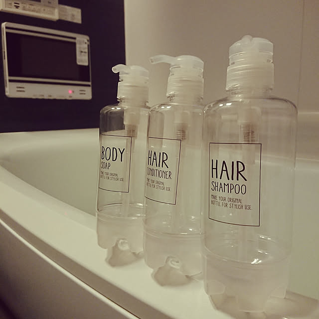 Bathroom,新築一戸建て,フォロー＆いいね！ありがとうございます☆,フォローの押し逃げお許し下さい★,気軽にフォローして下さい♡,Daiso,100均大好き,DAISO雑貨,残さず使えるポンプボトル,モノクロ,詰め替えボトル用ステッカー hanaの部屋