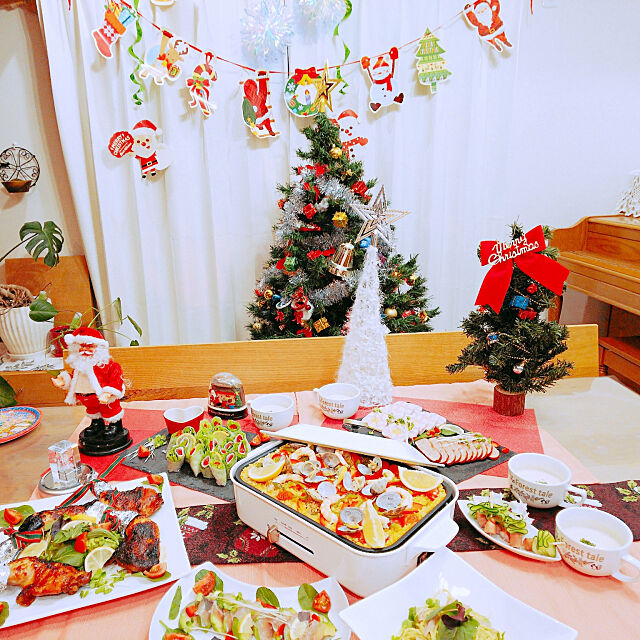 Kitchen,クリスマスパーティー♡,クリスマスツリー♡,ブルーノホットプレート,ニトリテーブルランナー,クリスマス,いいね、フォロー本当に感謝です♡,いいね&フォローありがとうございます☆,フォローすごく嬉しいです♡ marimoの部屋