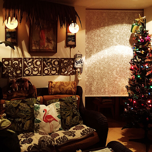 Lounge,ハムズビール,アメリカンヴィンテージ,クリスマスツリー,間接照明,ハワイアンリゾート,オールドハワイアン,ハワイアンインテリア,ニッパルーフ mrs.hawaiiの部屋