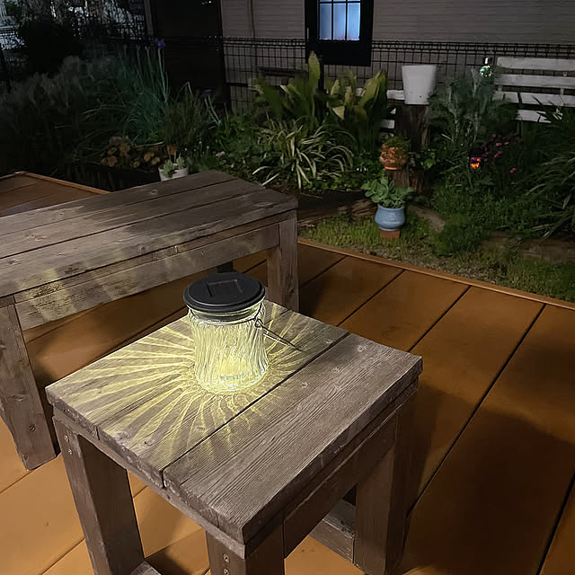 Entrance,ライトアップ,ダイソー,Daiso,ソーラーライト,庭,ウッドデッキ,中古住宅,花のある暮らし,NO GREEN NO LIFE,レンガの小道,おしゃれな家に憧れます。,ミニマリスト,築20年以上,中古戸建て,シンプルに暮らす,すっきり暮らす,シンプルな暮らし,ミニマリストに憧れて,中古一戸建て,子供4人,エセミニマリスト,なるべくお金をかけずに,子供のいる暮らし no94の部屋