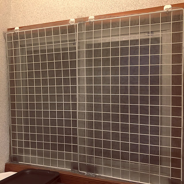 虫除け,DIY,100均,ダイソー,ワイヤーネット,簡易網戸DIY,簡易網戸,賃貸,ボロアパート,Bathroom ax3xsの部屋