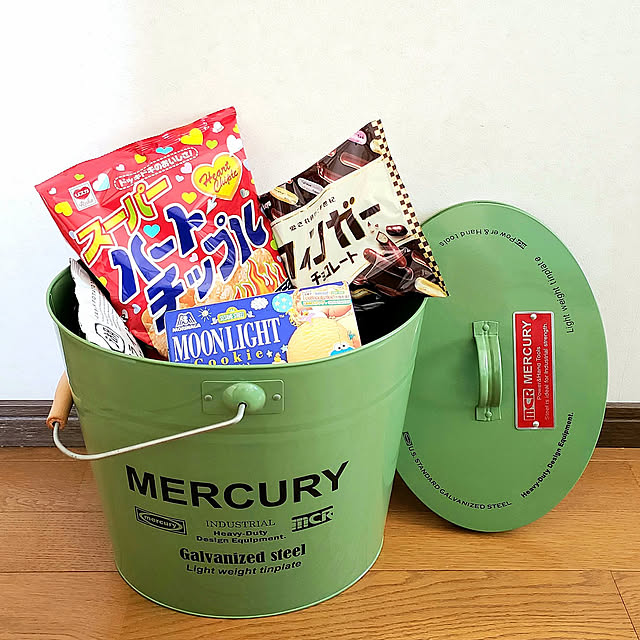 On Walls,お菓子収納,いぬと暮らす,ワンコは家族♡,ごちゃごちゃやっほ〜〜い❣️同盟,『RCカントリー倶楽部☆』,ウサ子＆ハタキ倶楽部,ハタキ倶楽部監督？,グラスジェムコーン部,ブヒハ同盟,オキナワスズメウリ部,アメリカンカントリーが好き,りんご雑貨が好き,カフェ雑貨が好き,アメリカン雑貨が好き,アメリカン雑貨,カントリー雑貨,カントリー,アメリカン,アメリカンカントリー,マーキュリーのバケツ nanaの部屋