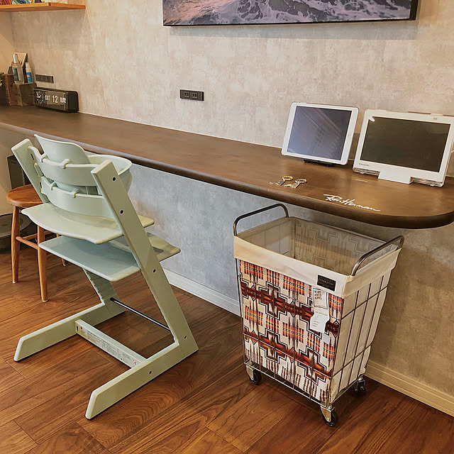 ストッケ トリップトラップ,テーブル,照明,PENDOLTON,Panasonic,ナチュラル,Panasonic homes,Lounge SHIGEの部屋