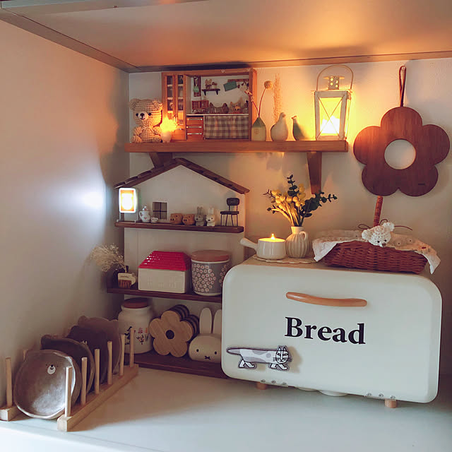 ビヨルクお花シリーズ,仲良しさんから貰った作品♡,ブレッド缶,ムーディー勝山な朝*.+ﾟ笑,キッチンアイテム,handmade＊*｡·*,笑顔ある日々でありますように✩*॰¨̮,素敵な出会いに感謝◡̈*♡.°⑅,オーブン粘土,ミモザ,穏やかな日常に感謝❁.*･ﾟ,コメントお気遣いなくです⑅◡̈*,ごちゃ混ぜｲﾝﾃﾘｱの会,何気ない日常に感謝❁⃘*.ﾟ,minneやってます♩*,いいね♪ありがとうございます♡*.,いつもありがとうございます♡,素敵なご縁を頂けますように…✩.*˚,Kitchen,箸置き,プケッティラテマグ,後ほどゆっくりお邪魔します◡̈* mangoの部屋