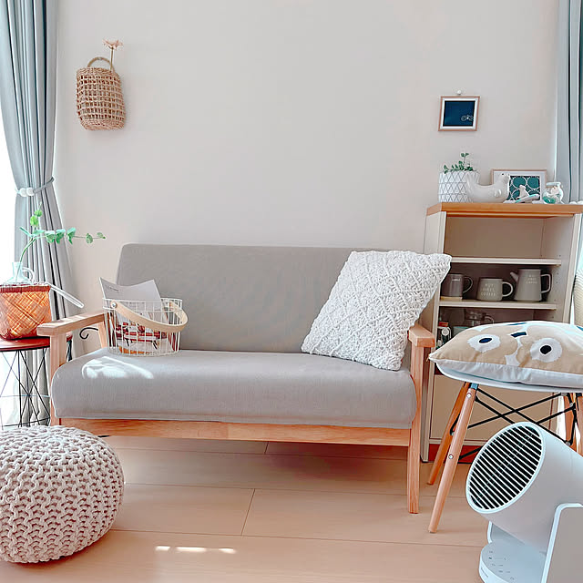 Lounge,リズムのサーキュレーター,SilkyWindcirculator,ソファー,マリメッコ,ホワイトインテリア,ナチュラルインテリア,グリーンのある暮らし,すっきり暮らしたい,いつもいいね♡コメありがとうございます♡,猫と暮らす,夏の模様替え,のちほどゆっくりお邪魔します☆ Miyu_の部屋