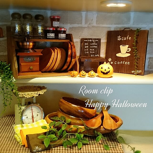 Kitchen,雑貨,kitchen kitchen,フェイクグリーン,ボンヌママンミニ瓶,セリア,木のお皿,ハロウィン,ハロウィン雑貨 youchan555の部屋
