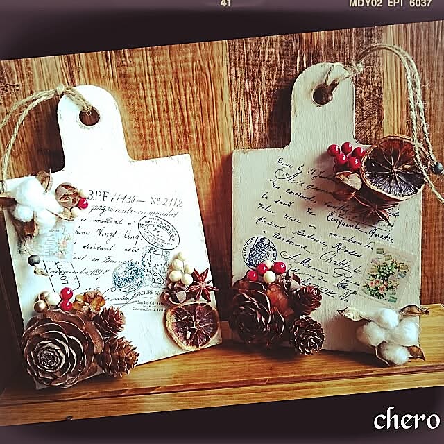 On Walls,ハンドメイド,手作り,セリア,壁紙屋本舗,ダイソー,雑貨,100均,カッティングボード,ナチュラルパーツ,水性塗料アースホワイト,転写シート chero.の部屋