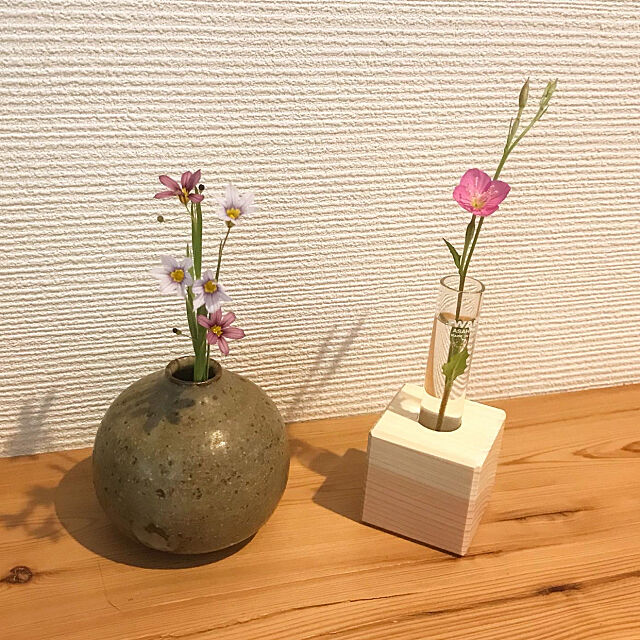 花瓶,花のある暮らし,雑草を飾る,野草を飾る,My Desk zazaの部屋