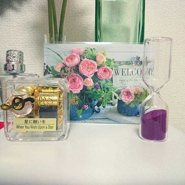 My Shelf,オルゴール♪,砂時計,ポストカード飾り,空き瓶 再利用 Yukirinの部屋