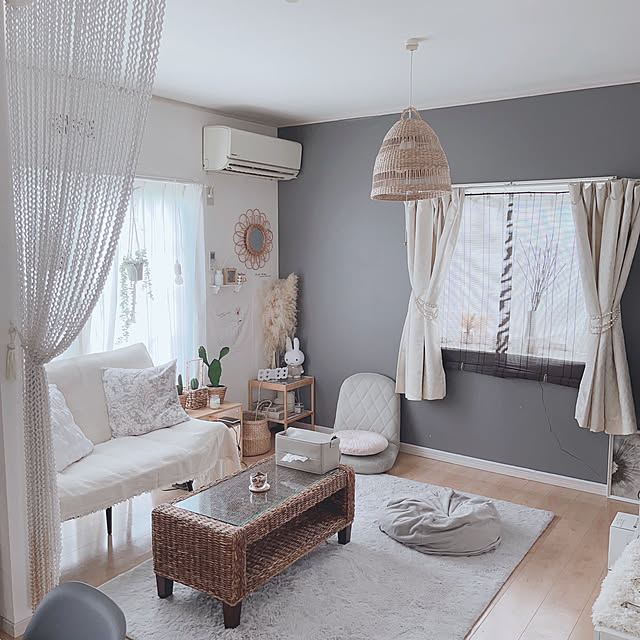 Lounge,グレーインテリア,淡色インテリア,ナチュラルインテリア,賃貸インテリア,グレーの壁,賃貸でも楽しく♪,2LDK賃貸 Eriの部屋