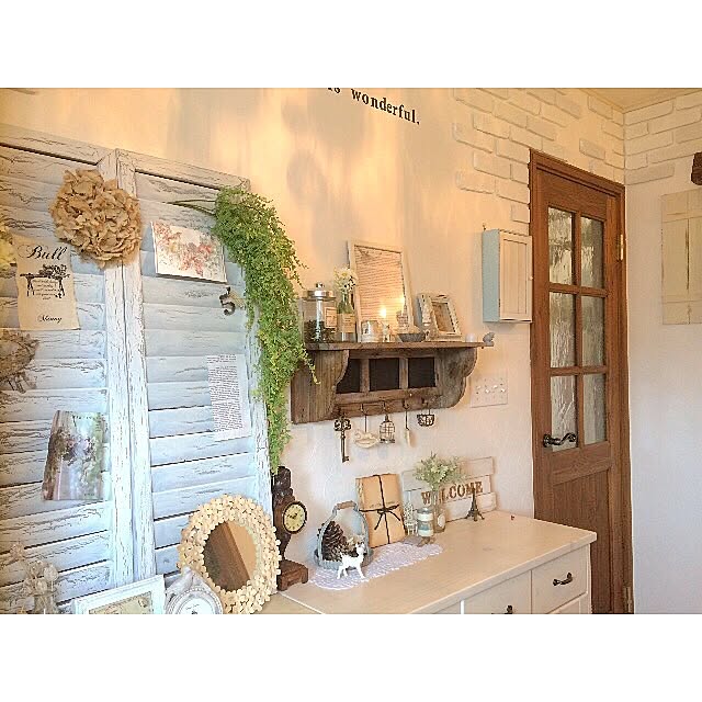 Entrance,いなざうるす屋さん,インスタ→ayumuncho,ナチュラル,DIY,セリア,おうちカフェ,手作り,スチロールレンガ Sakura_Ayumiの部屋