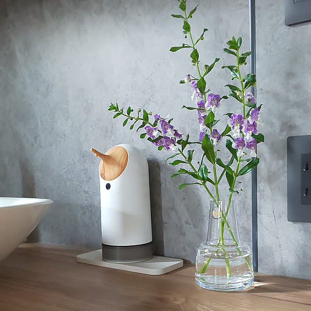 Bathroom,フラワーベース,ホルムガード,心地よい暮らし,イデール,植物のある暮らし,モニター中,花が好き,癒やし,素敵なフォルム,夏の花,庭の花,アンゲロニア　ウェッジウッドブルー,洗面台 violetの部屋