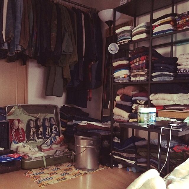 Overview,古着,古着屋,洋服,洋服収納,スーツケース Kengoの部屋