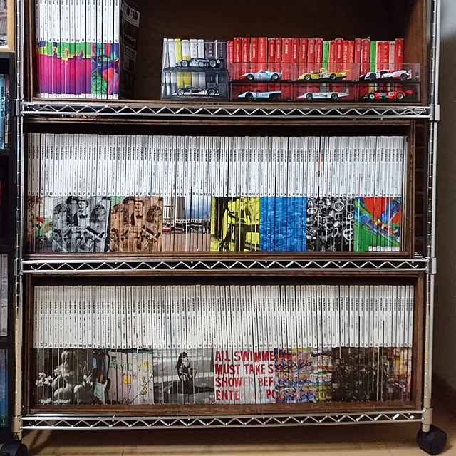 My Shelf,断捨離できなかったもの,雑誌,音楽雑誌,ROCKIN’ON,ロッキング・オン,本棚,文庫本,ミニカー,2019.5.14 kohmarlの部屋