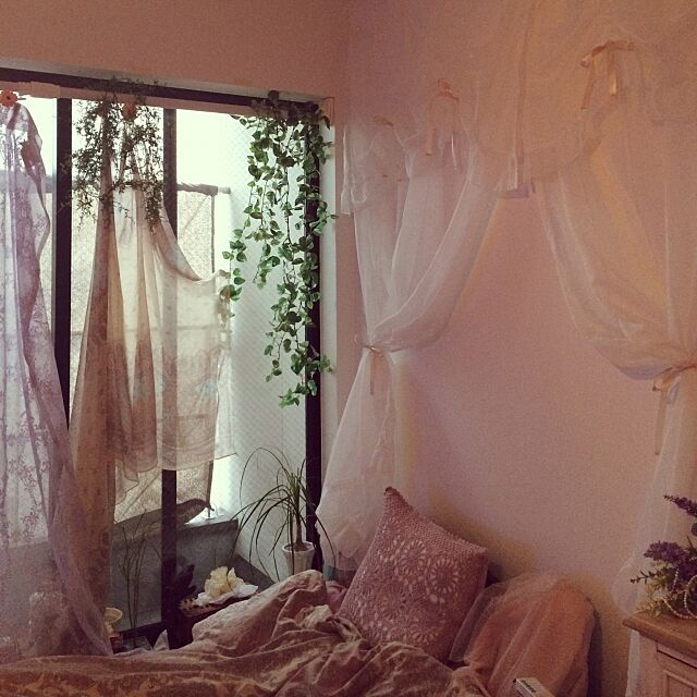 Bedroom,レースカーテン,植物 jenの部屋