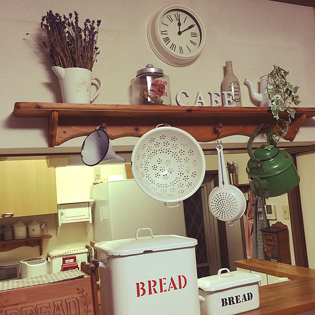 Kitchen,コランダー,ブレッド缶,ナチュラルインテリア,DIY,ナチュラル,雑貨,アンティーク,フェイクグリーン,多肉植物,カフェ風,ドライフラワー,ホワイトインテリア monkichiの部屋