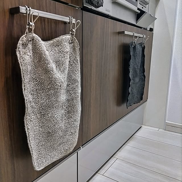 Kitchen,100均,セリア,ハンギングステンレスピンチ,薬味チューブピンチ,布巾掛け,引出しの取っ手にかける,ふきんハンガー,ふきん,ダスター,ダスター掛け,100円ショップ,じゃない使い方,マンション暮らし,Rinnai Style,リンナイスタイル,かける収納 mi-saの部屋