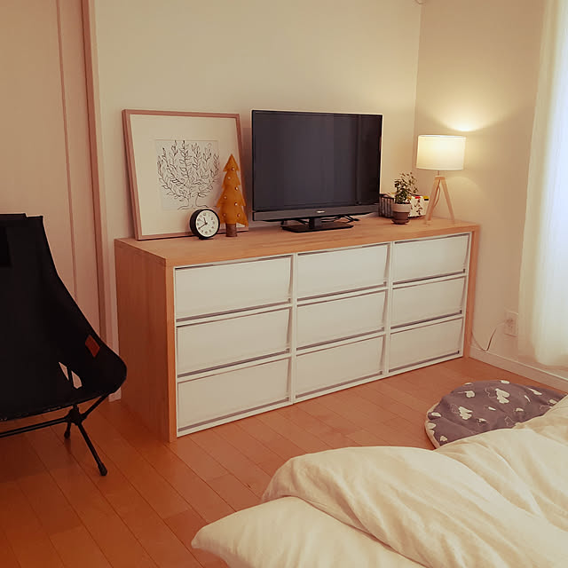Bedroom,衣装ケース,ナチュラル,植物,こどもと暮らす,DIY,無印良品,テレビ台DIY,ポリプロピレンケース,ポリプロピレンケース引出式・横ワイド onigiriの部屋