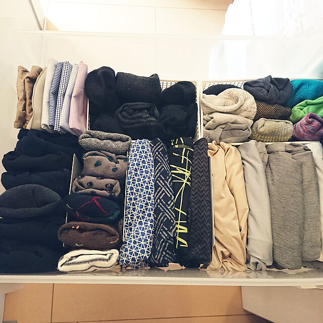 My Shelf,衣装ケース,100均,セリア,ダイソー,整理整頓,パパの服,引き出しの中,ブックスタンド,プラスチックケース,靴下収納,下着収納 Sanaeの部屋