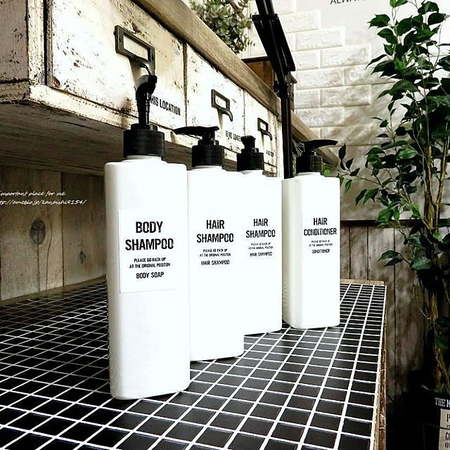 ダイソー,ナチュラル,セリア,100均,モノトーン,白黒,詰替え容器 wa-ga-yaの部屋