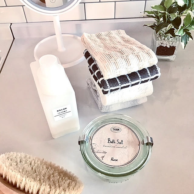 お風呂,ミックスインテリア,西海岸インテリア,スカンジナビアン,昭和ポンコツチーム,SPT,DIY,洗面台周り,My Desk,ホワイトインテリア mamyuの部屋