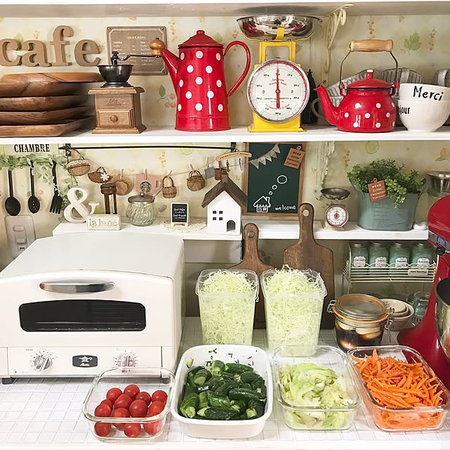 My Shelf,IKEA,保存容器,二世帯住宅,3コインズ雑貨,ダイソー♡,ガーランド♡,みせる収納,タイルDIY,断捨離中♡,アラジントースター,FAKEGREEN,キッチンカウンター,seria,カフェ風インテリア,cafe風,キッチンスケール,収納 キッチン,カウンターDIY samanthakitchenの部屋