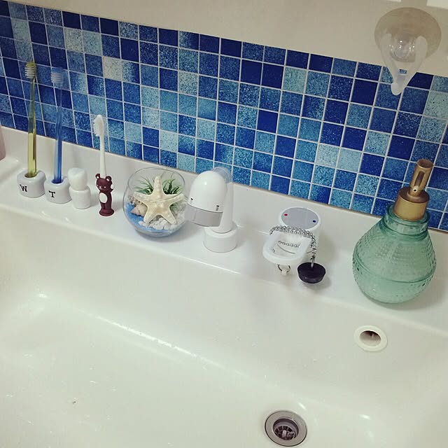 Bathroom,ヒトデと貝殻,マリンテイスト,洗面所,雑貨,100均,タイルシート milkruskの部屋