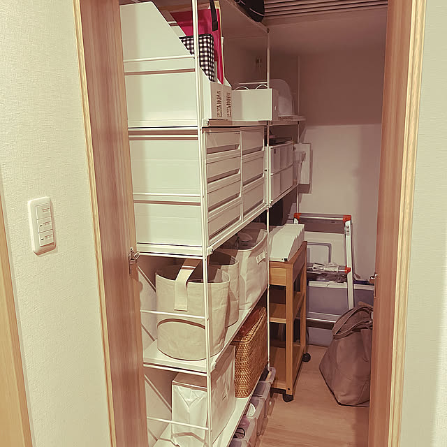スチールユニットシェルフ,建売住宅,すっきり暮らしたい,こどものいる暮らし,無印良品,階段下収納,My Shelf cottonの部屋