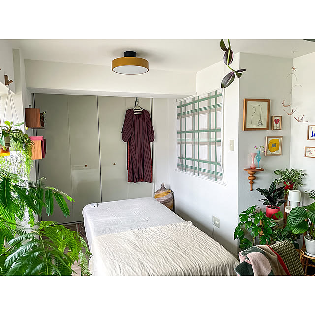 Bedroom,模様替え,ワンルーム,ひとり暮らし,賃貸インテリア,北欧ヴィンテージ,植物のある暮らし,好きなものに囲まれた暮らし,マリメッコ,タペストリー hitomiの部屋