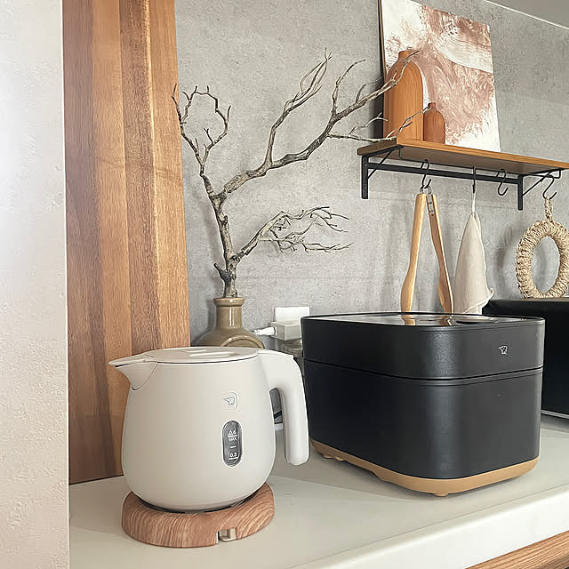 Kitchen,象印,はがせる壁紙,おしゃれ家電,電気ケトル,いつもいいねやコメありがとうございます♡,フォロワーさんに感謝♡,ig→misaki.ie,家電,ZOJIRUSHI,きょうを、だいじに。,キッチン家電,キッチンインテリア Misakiの部屋