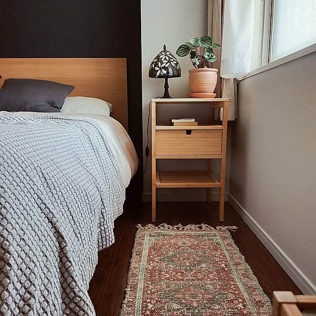 Bedroom,ラグ,ヴィンテージ,メダリオン,アジア工房,観葉植物のある暮らし,マンション,カラフルインテリア,DIY,海外インテリア,セルフリノベーション,ウォールペイント,ベンジャミンムーア,IKEA nonono1126の部屋