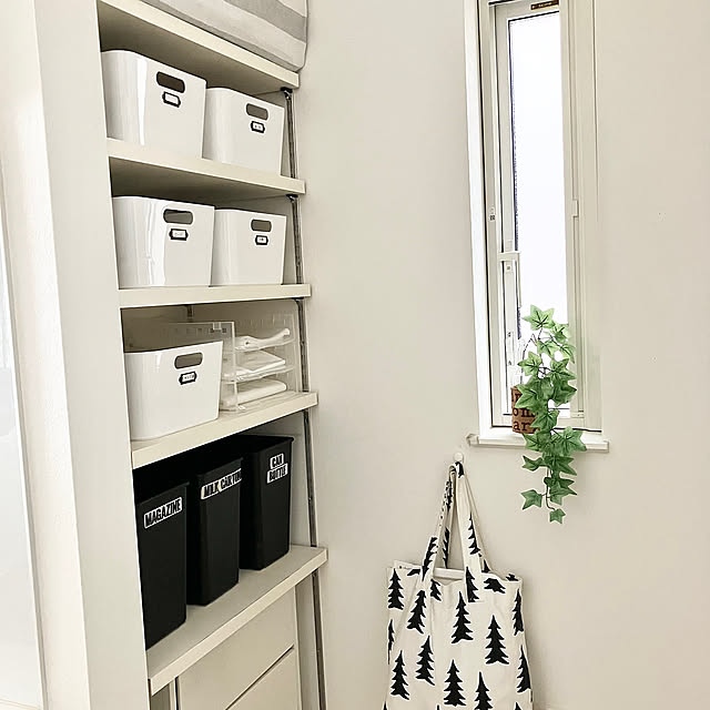 Kitchen,ストレス解消法,ゴミ袋収納,A4ラック,セリア,IKEA,ウェルビーイング,モノトーン,ホワイトインテリア,グレーインテリア,ホワイト×グレー,北欧インテリア yu-yuukiの部屋