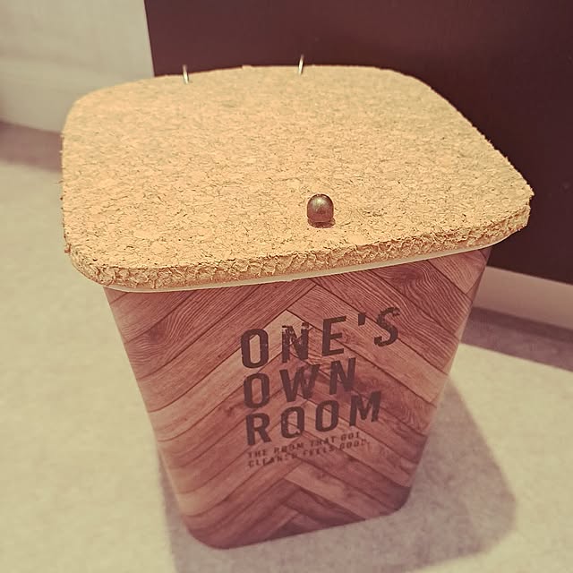 Bathroom,ごみ箱,カフェ風,いいねありがとうございます♡,おうち時間を楽しむ,おうちで過ごそう,セリア,セリアリメイク,seria,seriaリメイク,セリアダストボックス,プチDIY,簡単DIY,トイレごみ箱,ごみ箱リメイク sakura_3の部屋