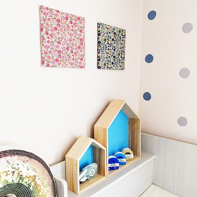 Bedroom,ハンドメイド,ファブリックパネル,手作り,ファブリックボード,YUWA,両面テープ,10分でできる,ニチバン,ナイスタック両面テープ強力タイプ,プッシュカット,暮らしのハンドブック2024,ナイスタック両面テープ木材工作用,ウォールデコ JKの部屋