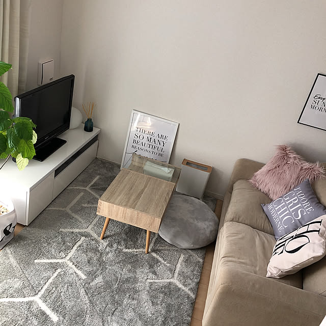 Lounge,一人暮らし,1LDK 1人暮らし,大東建託,1LDK,賃貸,ソファ,無印ソファ,テレビボード,無印良品 ソファ,ウンベラータ,観葉植物,Francfranc,フランフラン,アロマディフューザー cocoの部屋