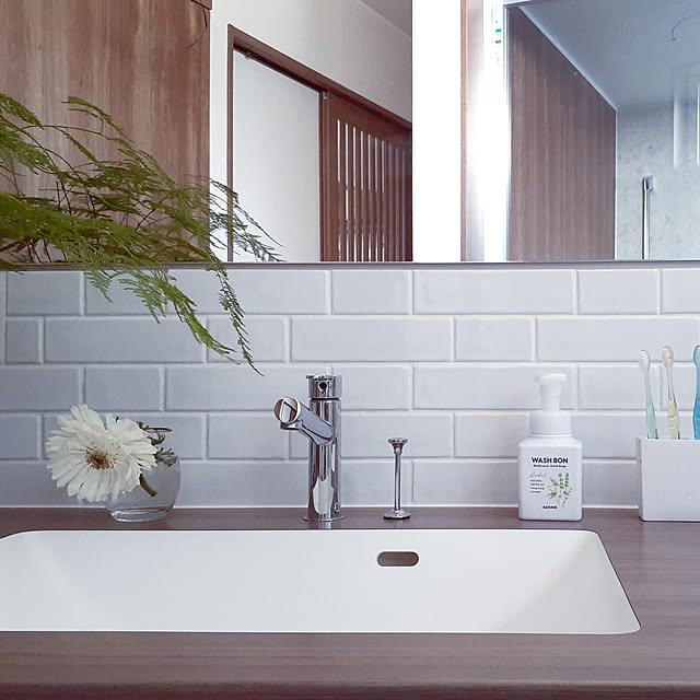 Bathroom,ハンドソープ,サラヤ,ウォシュボン,香りのある暮らし,WASH BON,暮らしのハンドブック2022,お付き合いありがとうございます,2022.3.18,アイカ スタイリッシュカウンター,タイル hana-の部屋
