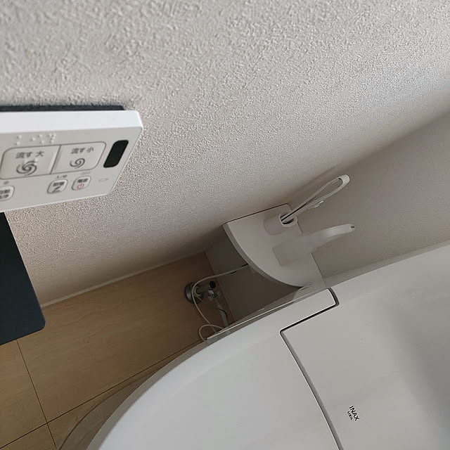 Bathroom,2階リビング,シンプルに暮らしたい,シンプルな暮らし,シンプルインテリア,収納,トイレ掃除道具収納,100均 mush..の部屋