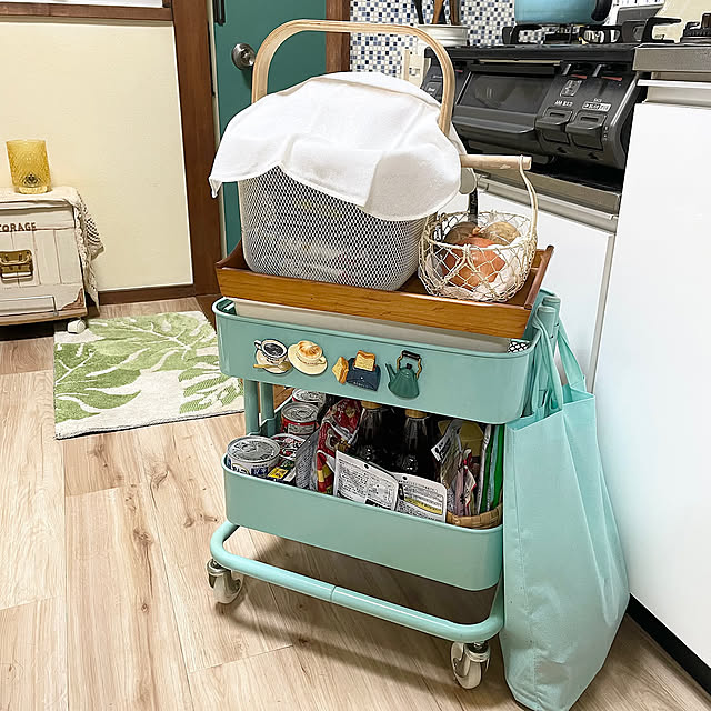 Kitchen,ローリングストック,ワゴン収納,賃貸でも楽しく♪,コメントお気遣いなく♡,古くて狭い賃貸,ひとり暮らしを楽しむ,RCでの出会いに感謝♡,タイムライン全部回れずにごめんなさい,スタンプラリー参加 watakoの部屋