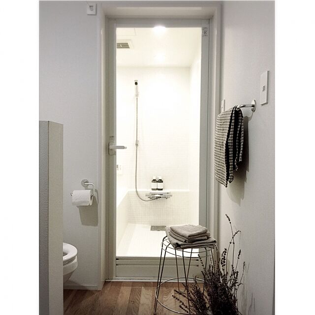 Bathroom,ALESSI スツール,A Tempo,バスルーム,白のチカラ Hito-95の部屋